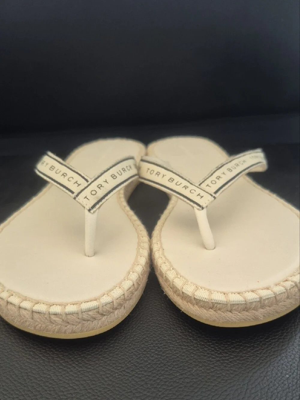 Tory Burch Cream Logo-Trim Flip Flop Sandals